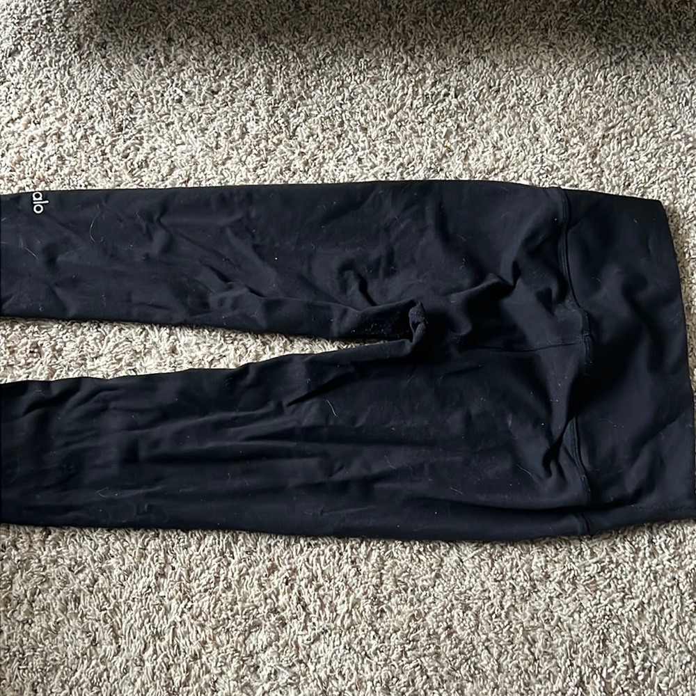 Alo Leggings